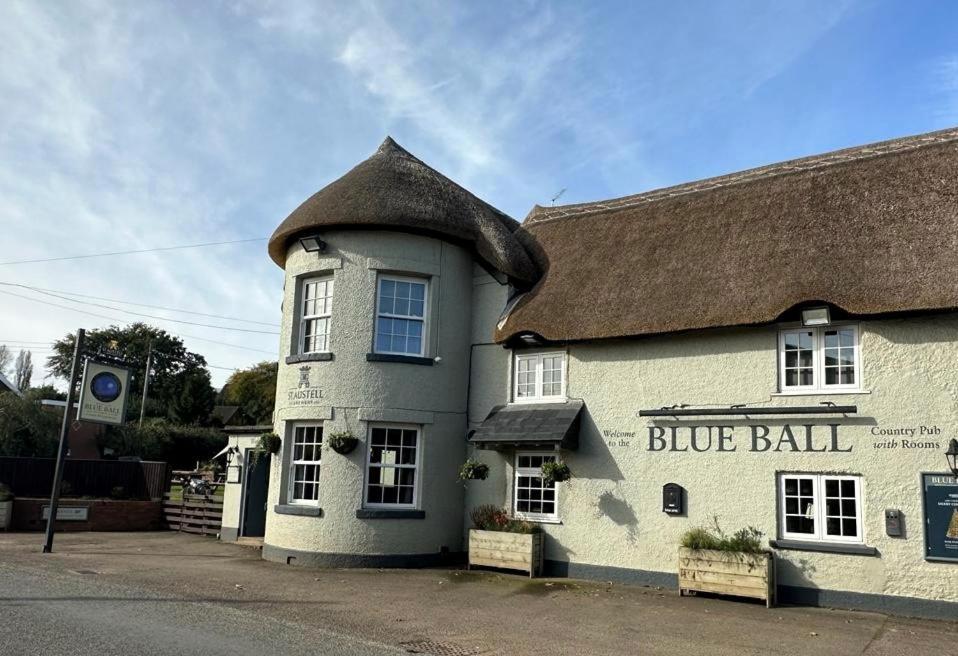 Blue Ball Inn, Sandygate, Exeter Clyst Saint Mary Exterior foto